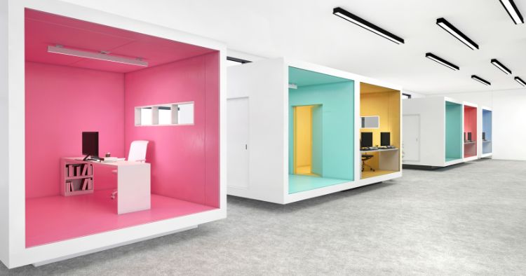 Büro einrichten mit individuellen Boxen