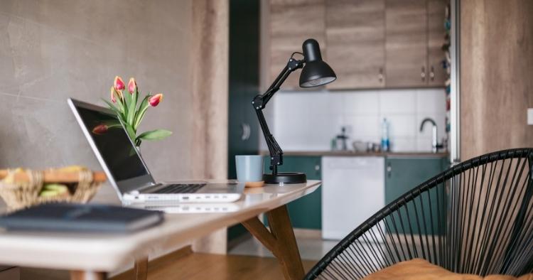 Büro zuhause einrichten