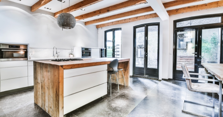 Designküchen bieten unsichtbaren Stauraum