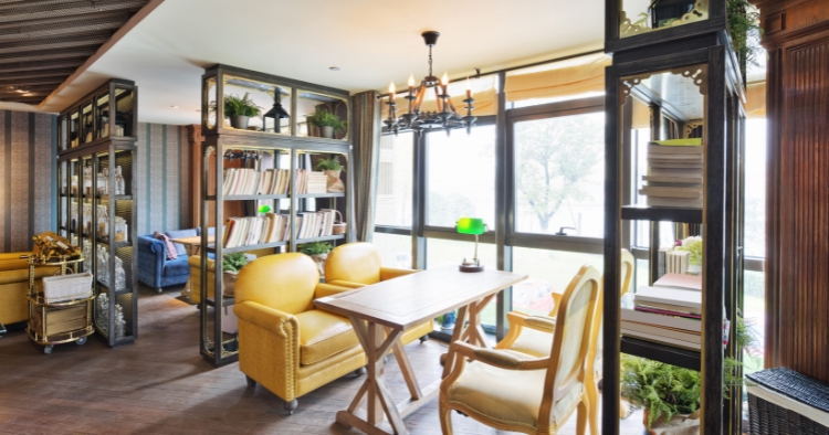 Cafe Einrichtung gemütlich